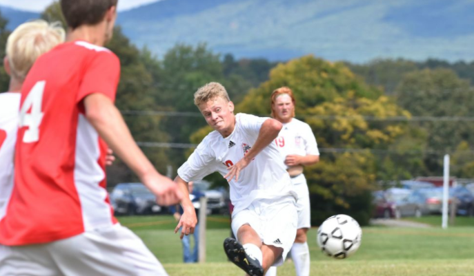 Boys Soccer Ties Frontier in Early Matchup