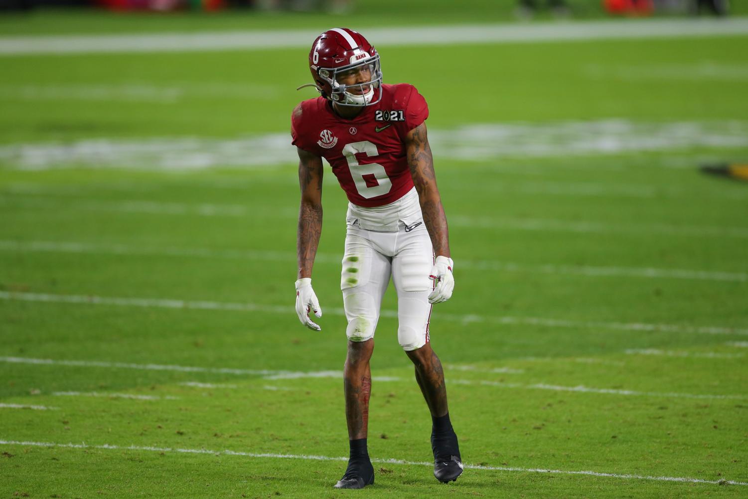 DeVonta Smith of Alabama becomes first wide receiver to win Heisman Trophy  in 30 years