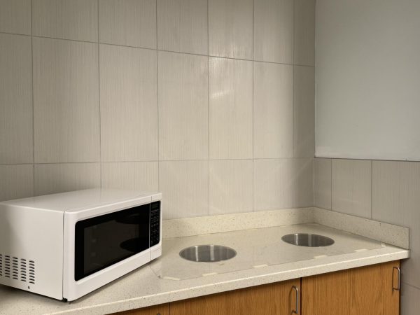 Silverware Shortage at Greylock